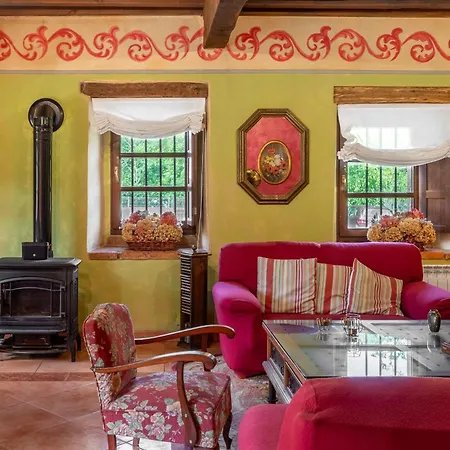 Rural Sucuevas Bed & Breakfast